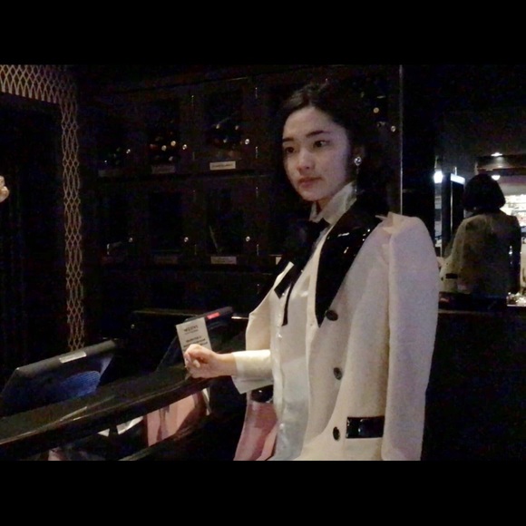 Chanel 2016 beige wool blazer faux leather collars size 34 with silk lining - Picture 3 of 7